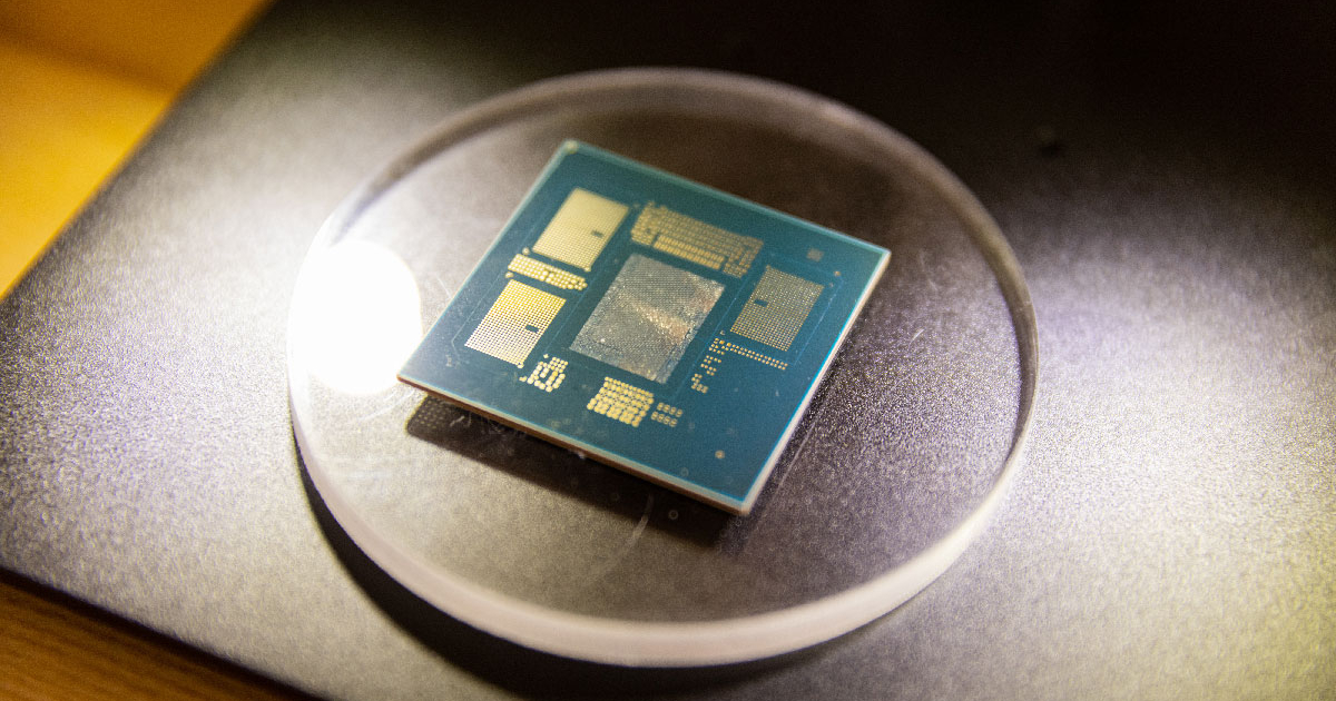 U.S. Commerce Department headquarters with overlaid AI semiconductor chips and stalled cargo ships